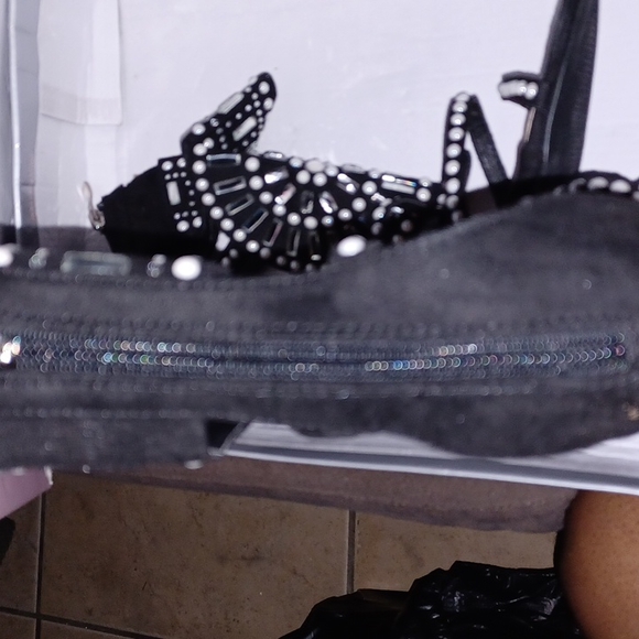 Stilettos - Picture 4 of 9